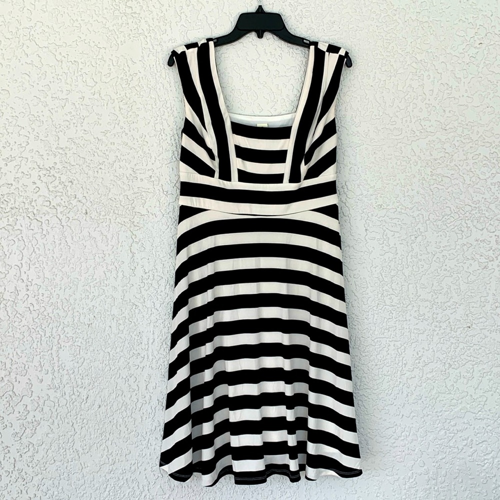 SANGRIA PETITE STRIPED DRESS LINED SIZE 10P